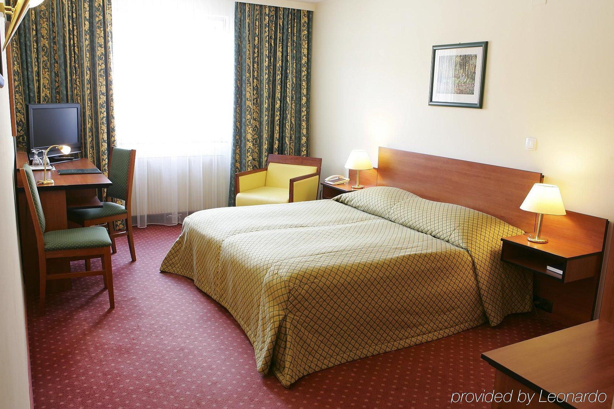 Caratart Bombolo Hotel Viena